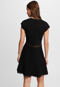 Morgan A-LINE MINI - Gebreide jurk - noir