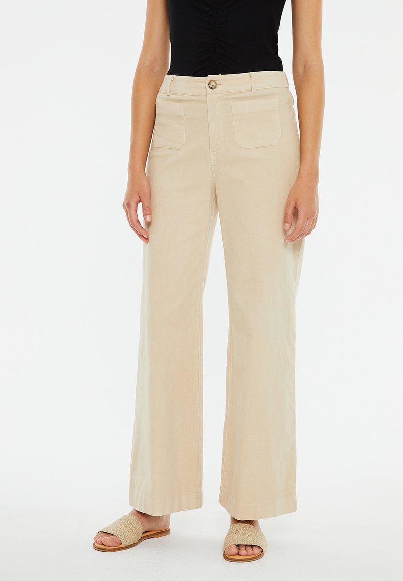 System Action Trousers - crudo