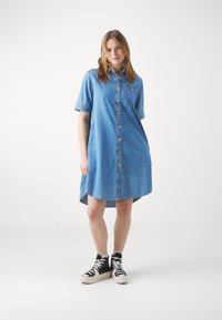 Lee ALL PURPOSE A LINE DRESS - Haljina-majica - stroke of luck