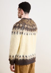 Manastash ABERDEEN NORDIC - Svetrík - brown
