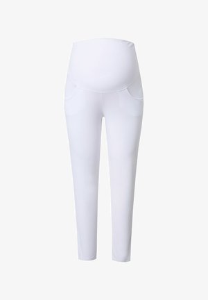 Pantalon de maternité blanc avec un panneau abdominal extensible et taille haute, jambes fines et fuselées, conçu pour le confort et le soutien.