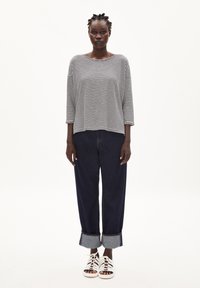 ARMEDANGELS SIAA LOVELY STRIPES - Longsleeve - black oatmilk