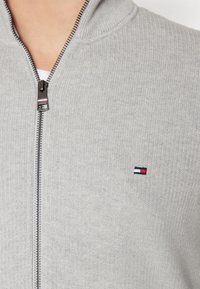 Tommy Hilfiger Cardigan - grey
