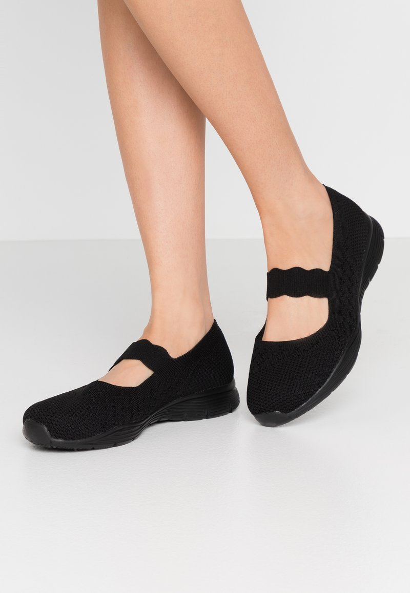Skechers Wide Fit SEAGER Ankle strap ballet pumps black/black Zalando.co.uk