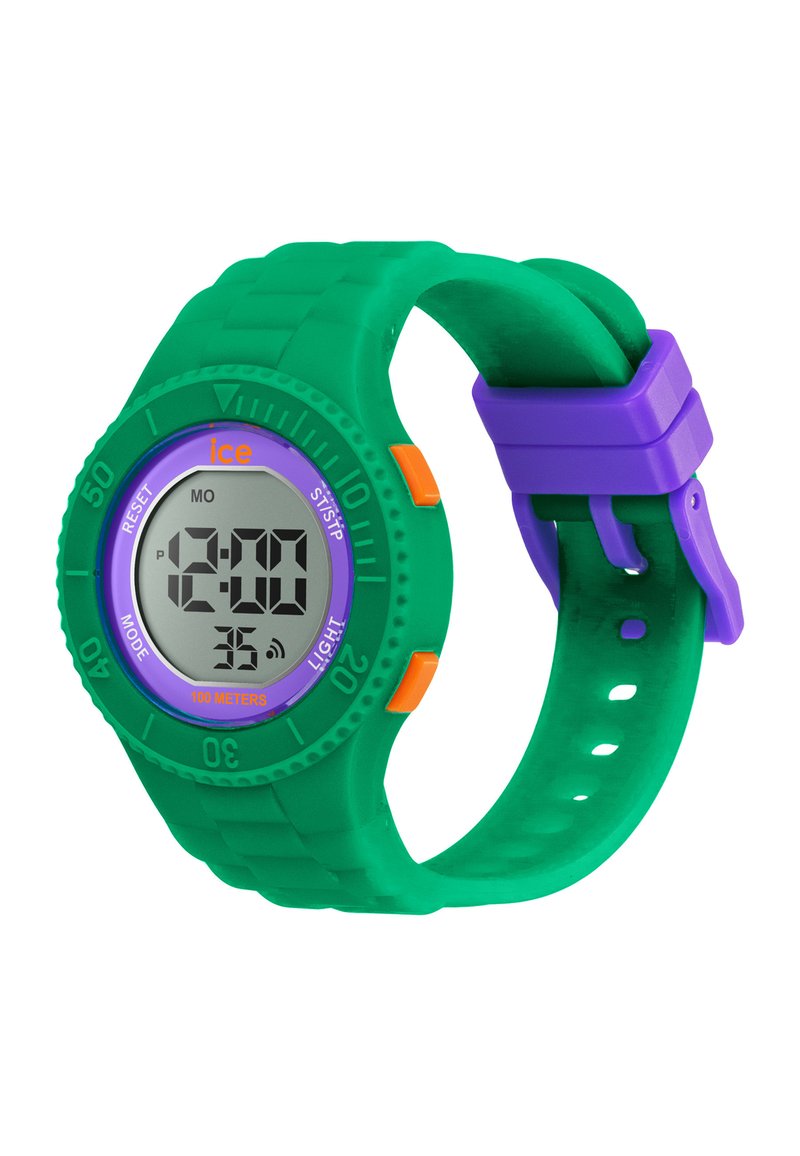 Reloj digital con correa de silicona verde, bisel púrpura y botones naranjas. Cuenta con una pantalla digital y resistencia al agua de hasta 100 metros.