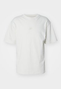 - T-shirt basic