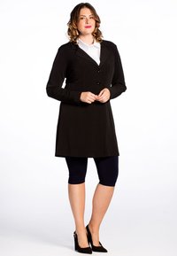 YOEK RADHOSEN - Shorts - navy