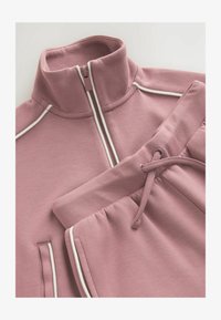 Non selezionato, rust pink