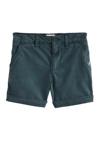 Mörkgröna bomullsshorts med knäppning, bälteshällor och uppvikta ärmar; har två sidofickor och en märkt etikett på sidan.