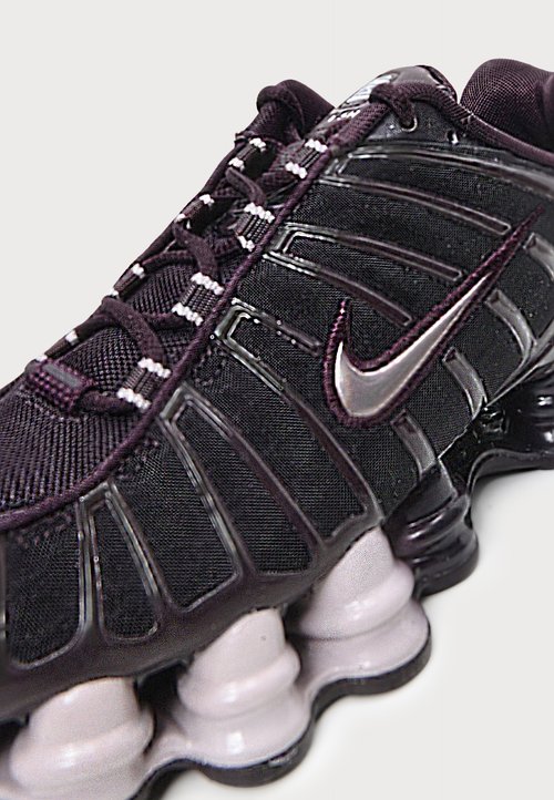 Nike W SHOX UNISEX - Trainers - burgundy ash/silver lilac — foto 6