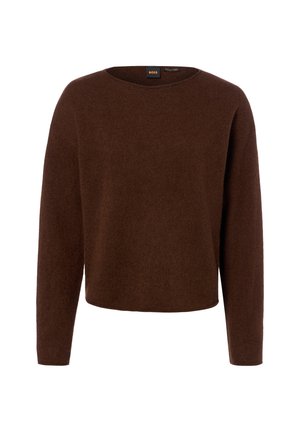 Pull marron à manches longues col rond avec une texture douce et une coupe décontractée, étiqueté Boss avec du fil italien.
