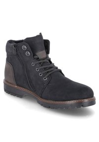 Bottes noires en daim à cheville avec un bout arrondi, un devant à lacets, une fermeture éclair sur le côté, des accents en textile gris et une semelle en caoutchouc texturée.