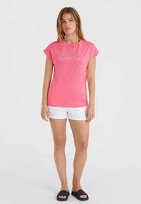 O'Neill ESSENTIALS  SIGNATURE  - Trükipildiga T-särk - perfectly pink