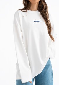 MIRONS Longsleeve - white