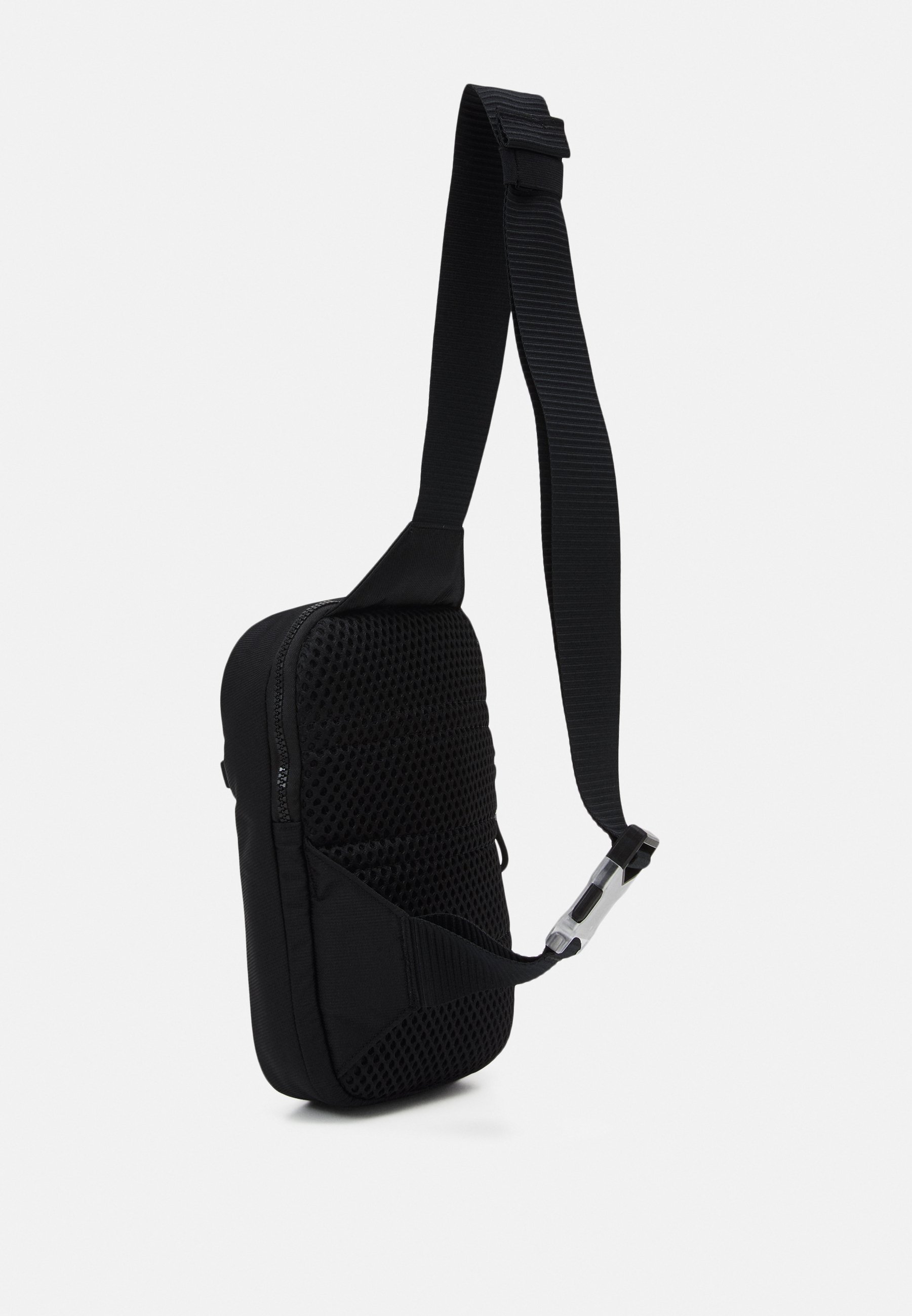 nike essentials sling pack