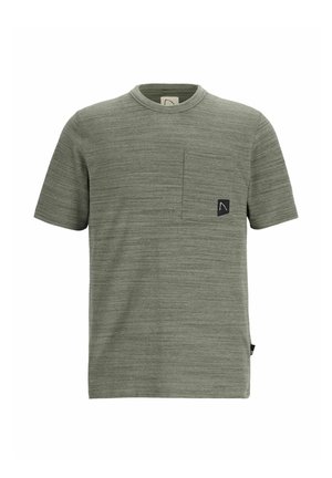 Zielona koszulka z krótkim rękawem o fakturowanej strukturze, z kieszonką na piersi oraz małą łatką z logo z boku, z okrągłym dekoltem.