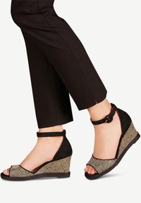 Tamaris Wedge sandals - black