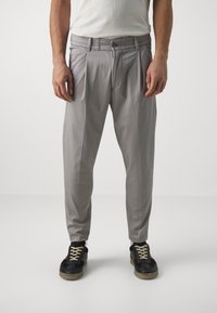 DRYKORN CHASY - Chino - grey