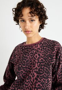 ONLY ONLVOICE O NECK  - Felpa - burgundy