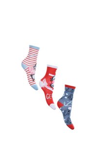 Drei Paar Baumwollsocken: rot mit gestreiftem Muster und Cartoon-Schwein, einfarbig rot mit Schwein-Grafik, marineblau mit Totenkopf- und Anker-Motiven.