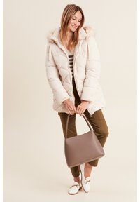 Breal KAPUZEN MIT BESATZ Manteau en duvet ecru/écru