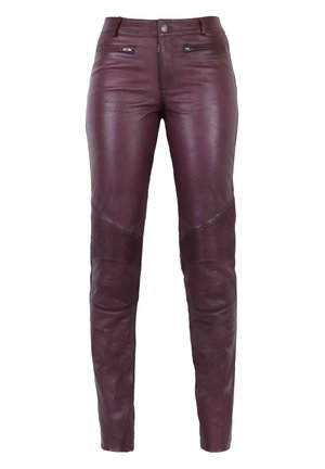 Pantalons en cuir violet, slim fit, avec poches zippées à l'avant, panneaux texturés sur les genoux et sections lisses le long des jambes.