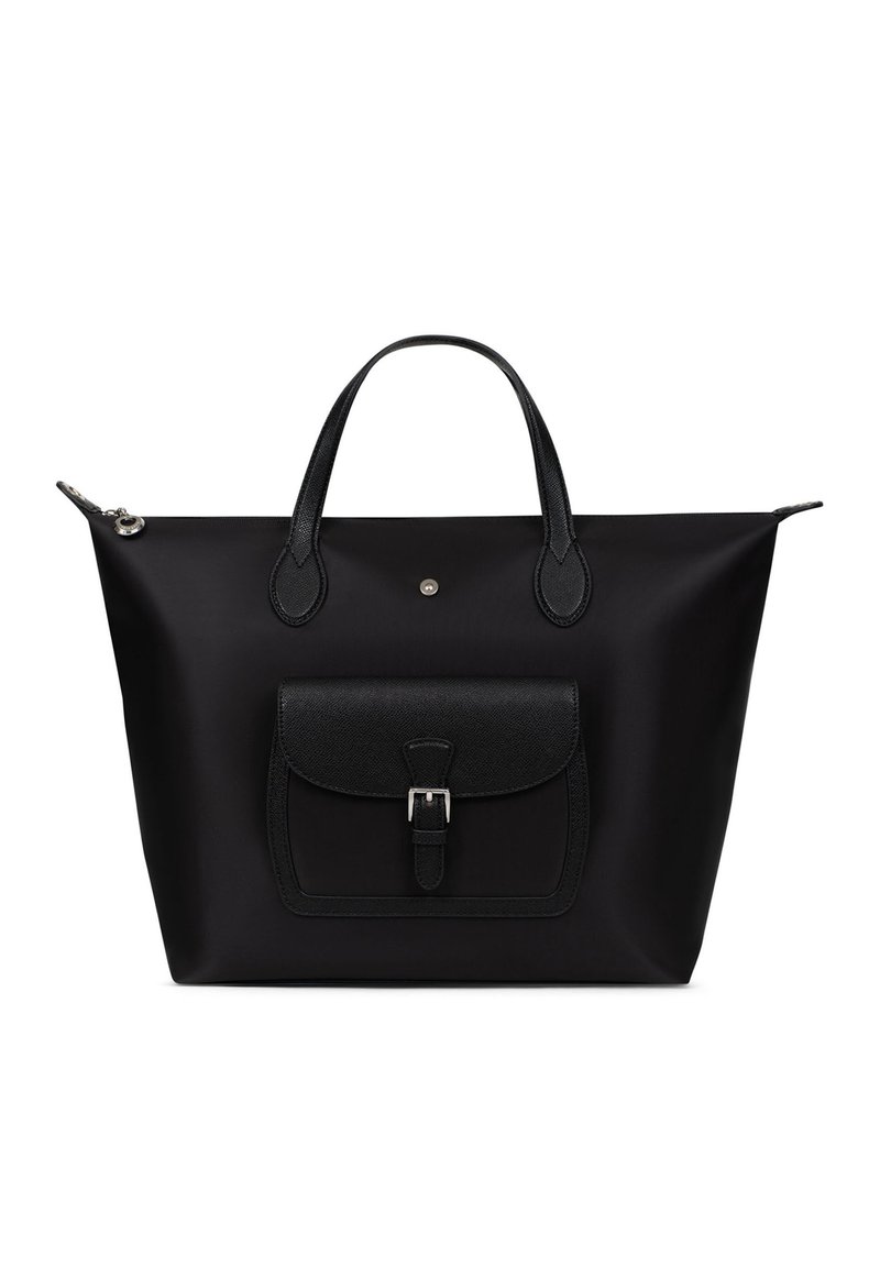 Borsa a tracolla nera con due manici, una tasca frontale con fibbia e chiusura con zip lungo i bordi superiori, posizionata su uno sfondo bianco.