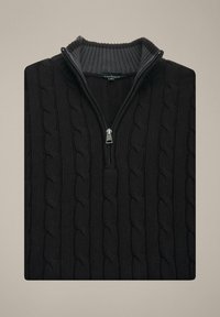 Czarny sweter na zamek z prążkowanym kołnierzem, wzorem z warkoczami i zapięciem na zamek błyskawiczny. Wykonany z teksturowanej, ciepłej tkaniny.