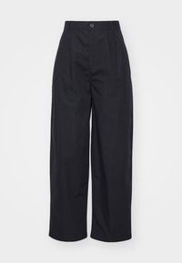Zwarte wijde broekspijpen met een hoge taille, voorzien van een enkele knoopsluiting en plooien, gemaakt van zachte katoenstof.