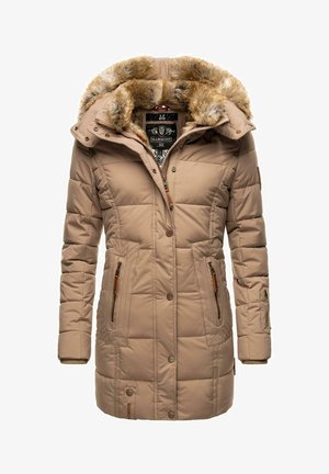 Veste isolante beige avec une capuche doublée de fourrure, des poches latérales zippées et une fermeture avant à boutons. Présente une texture matelassée et des coutures contrastées.