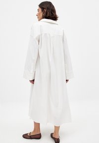 NA-KD MAXI  - Särkkleit - white