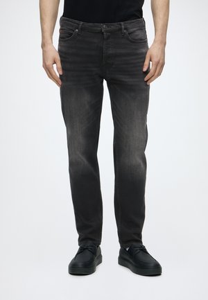 HUGO, HUGO - Jeans Slim Fit - black