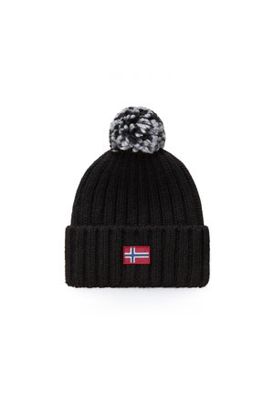 Schwarze gerippte Strickmütze mit grauem und schwarzem Bommel, mit umgeschlagenem Rand und einem kleinen norwegischen Flaggenpatch vorne.