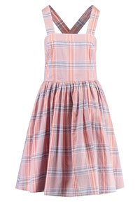 Różowa sukienka w kratę z dopasowanym górą, krzyżowymi ramiączkami i rozkloszowanym dołem, z kontrastującymi jasnoniebieskimi i białymi liniami.