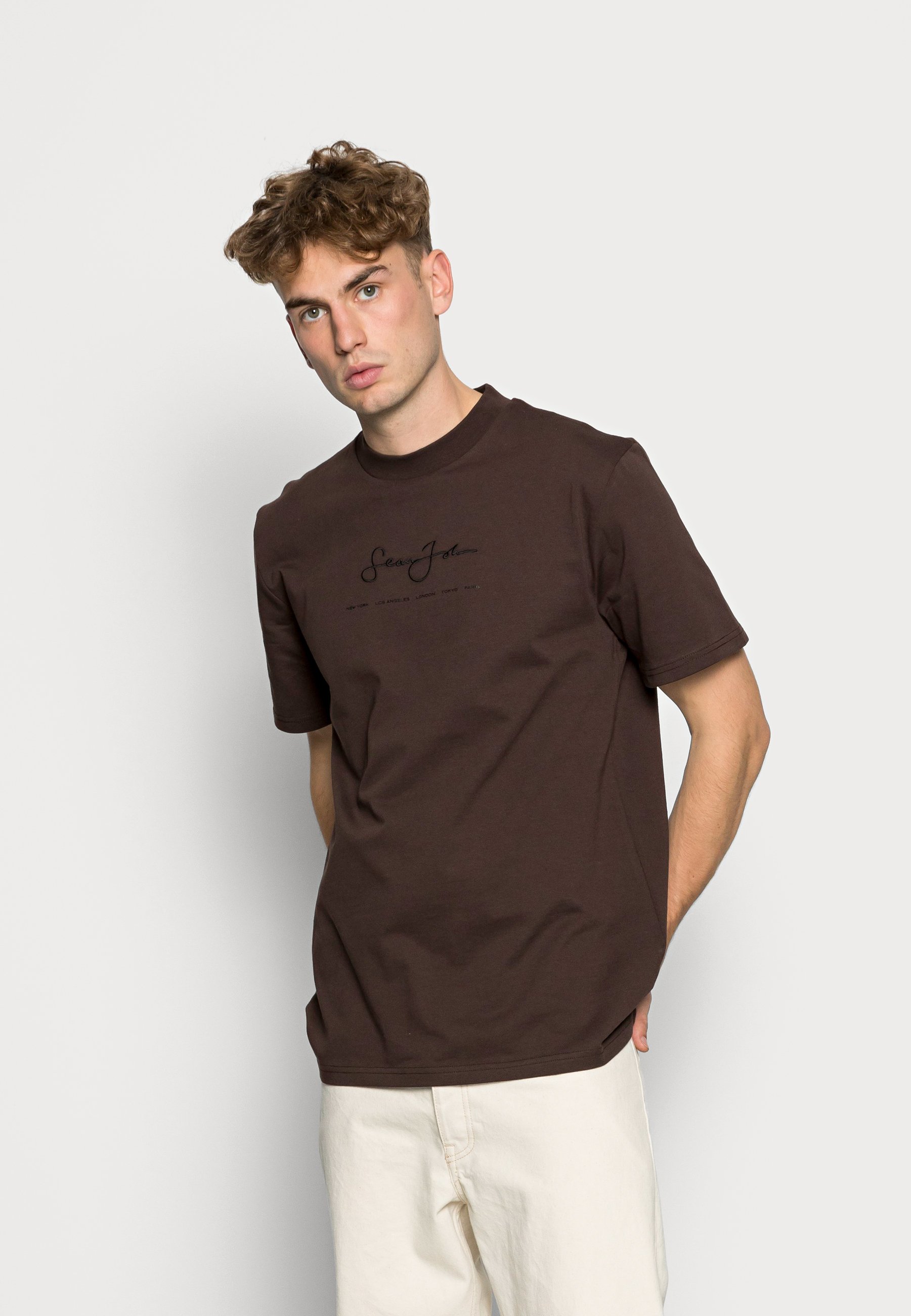 Dark brown tee shirt Clearance