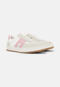 Light grey and pink sneakers with a combination of smooth and textured materials, lace-up design, padded collar, and a gum rubber sole.