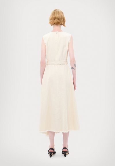 WEEKEND MaxMara DURATA - Robe en jean - ecru
