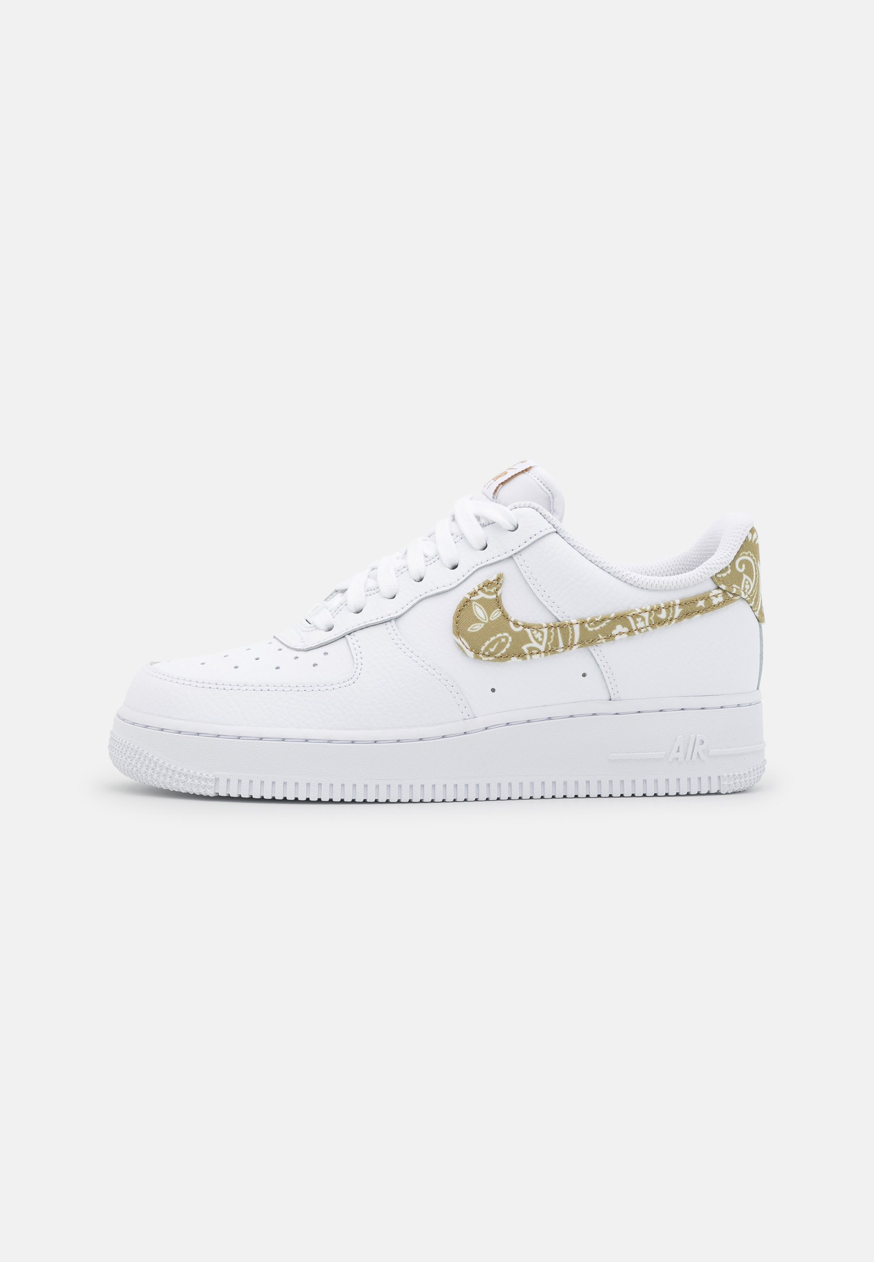 heltinde Jeg var overrasket med tiden Nike Sportswear AIR FORCE 1 07 ESS SNKR - Sneakers - white/barley/hvid -  Zalando.dk