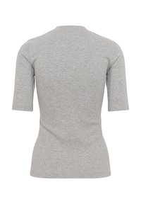 Grå ribbad kortärmad topp med rund halsringning och figursydd design. Tyget verkar mjukt med en subtil textur.