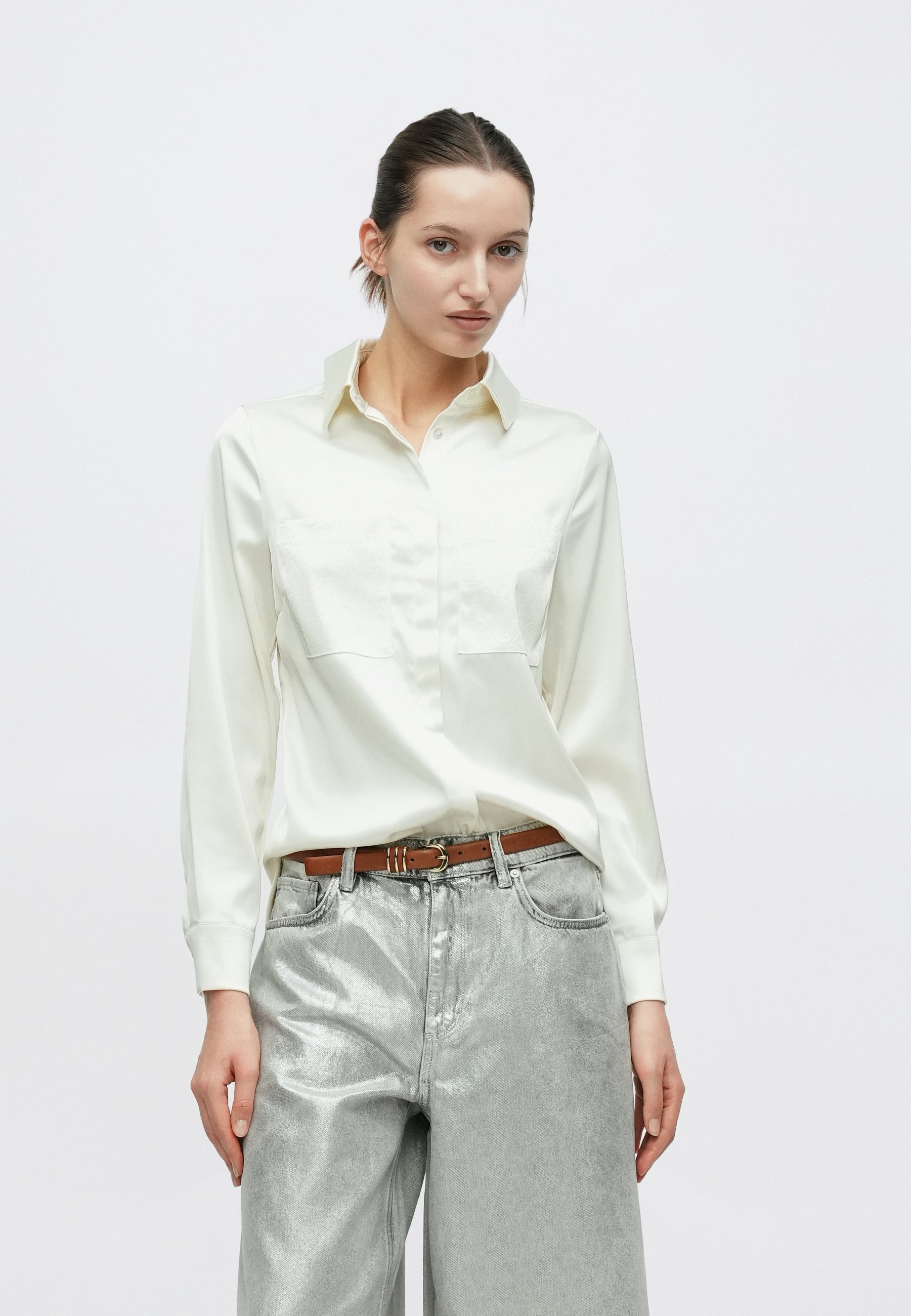 Guess MARGUERITE HOTFIX POKETS SHIRT - Button-down blouse - cream