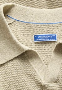 Jack & Jones PREMIUM Knitted Knitted - Pullover - lemon pepper
