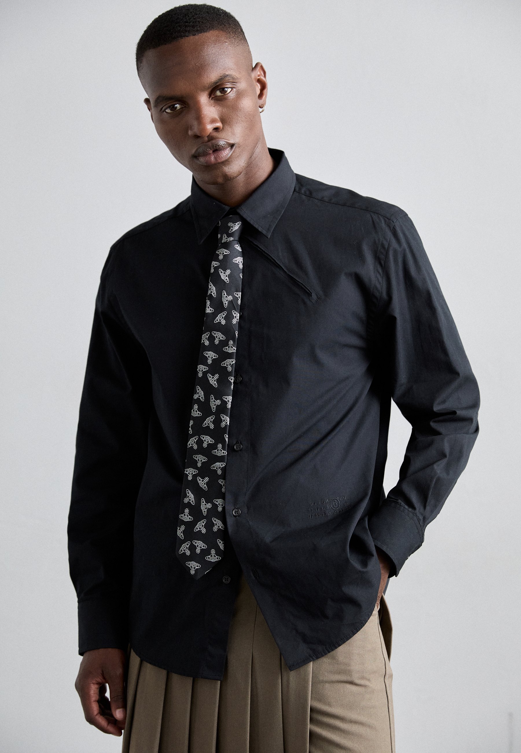 Vivienne Westwood TIE UNISEX - Tie - black - Zalando.co.uk