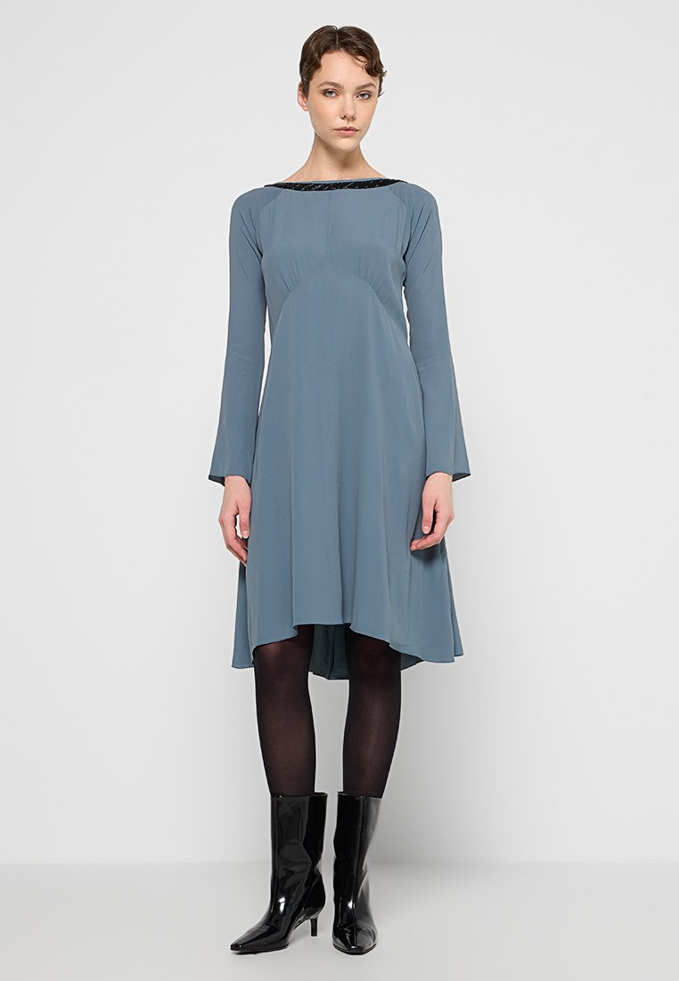 N°21 Vestido de cóctel azul