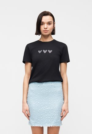 ONLARIANA O NECK BOX - Μπλουζάκι με στάμπα - black