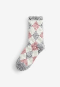 Calzino pastello fuzzy con un motivo argyle grigio, bianco e rosa, caratterizzato da una texture morbida. Altezza alla caviglia con un design accogliente.