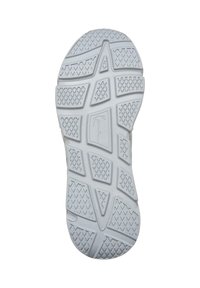Sålen på en hvit joggesko som viser en teksturert gummioverflate med ulike dekkmønstre for grep og holdbarhet.