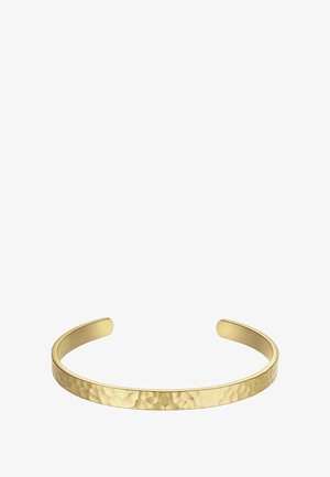 Pulsera de oro con textura martillada; extremos abiertos en forma circular; superficie interior lisa; dimensional y refleja la luz de manera única.