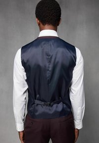 Next TEXTURED REGULAR FIT - Vest - red