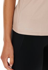 Endurance KEILY - Sports T-shirts -  simply taupe