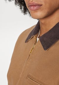 Carhartt WIP DETROIT JACKET - Poletna jakna - hamilton brown/tobacco rinsed